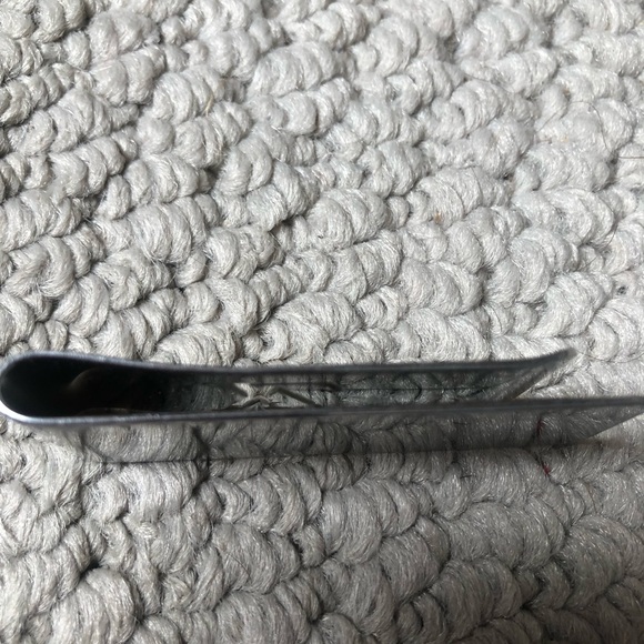 Louis Vuitton credit card holder and money clip - Picture 10 of 10